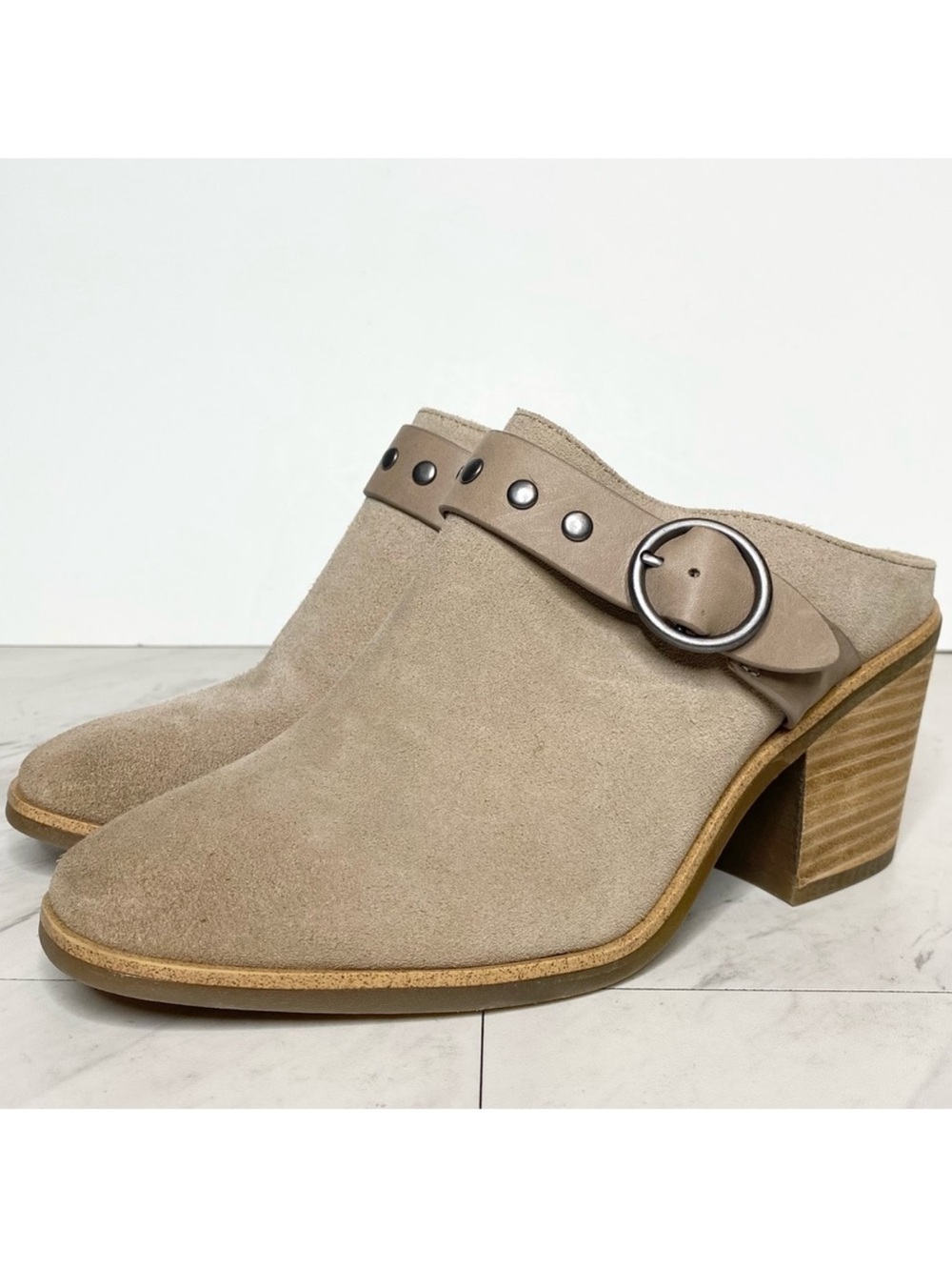 New! Sofft Corey Gray Tan Suede Heeled Clog 8 1/2 M